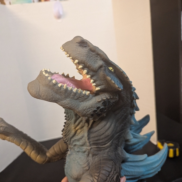 1998 Toho Blue GODZILLA Full Body Rubber Hand Puppet Resaurus 21 Inches Long - Picture 10 of 12